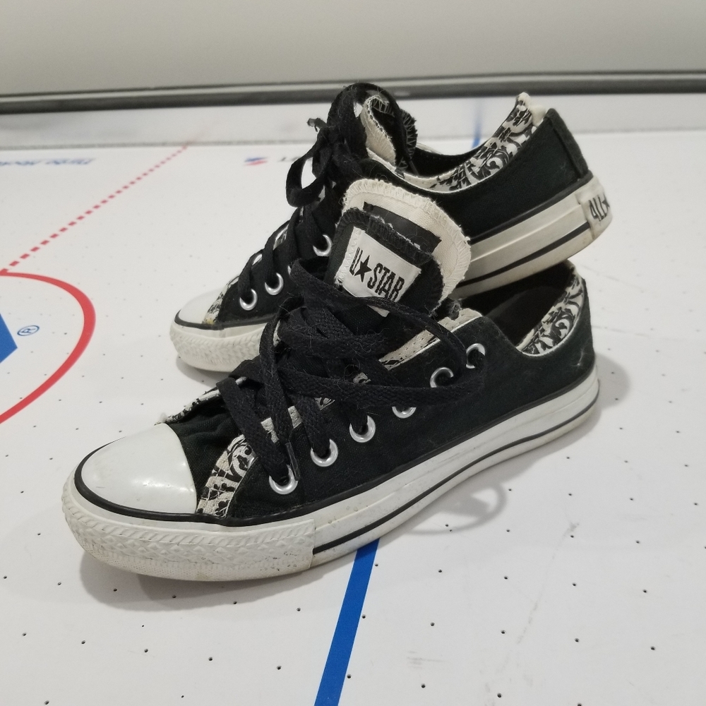 Converse All Stars - Black/White, Wmns Sz7 - Used